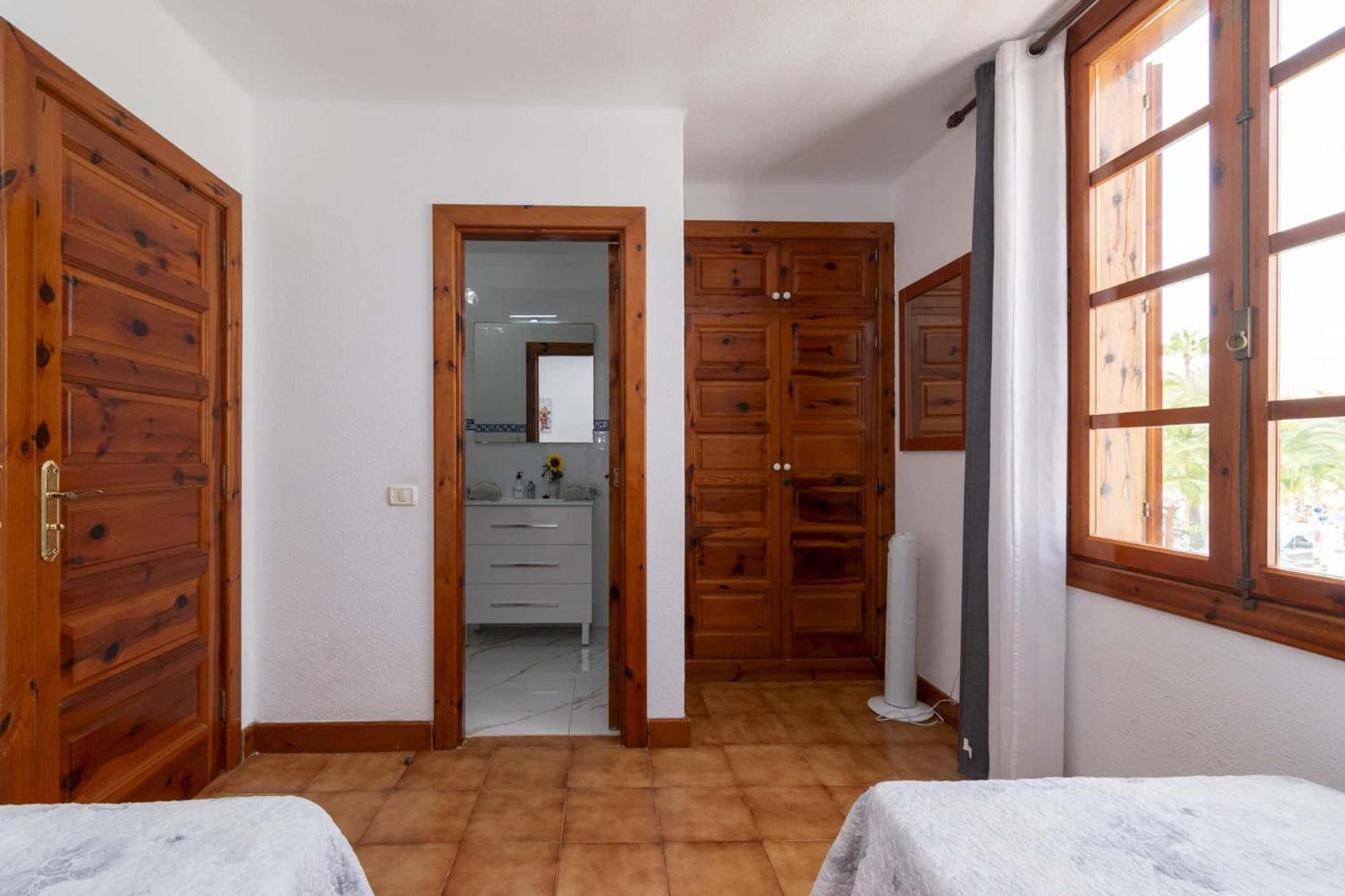Parque Santiago III 235 - Four Bed Villa Playa de las Américas Eksteriør billede
